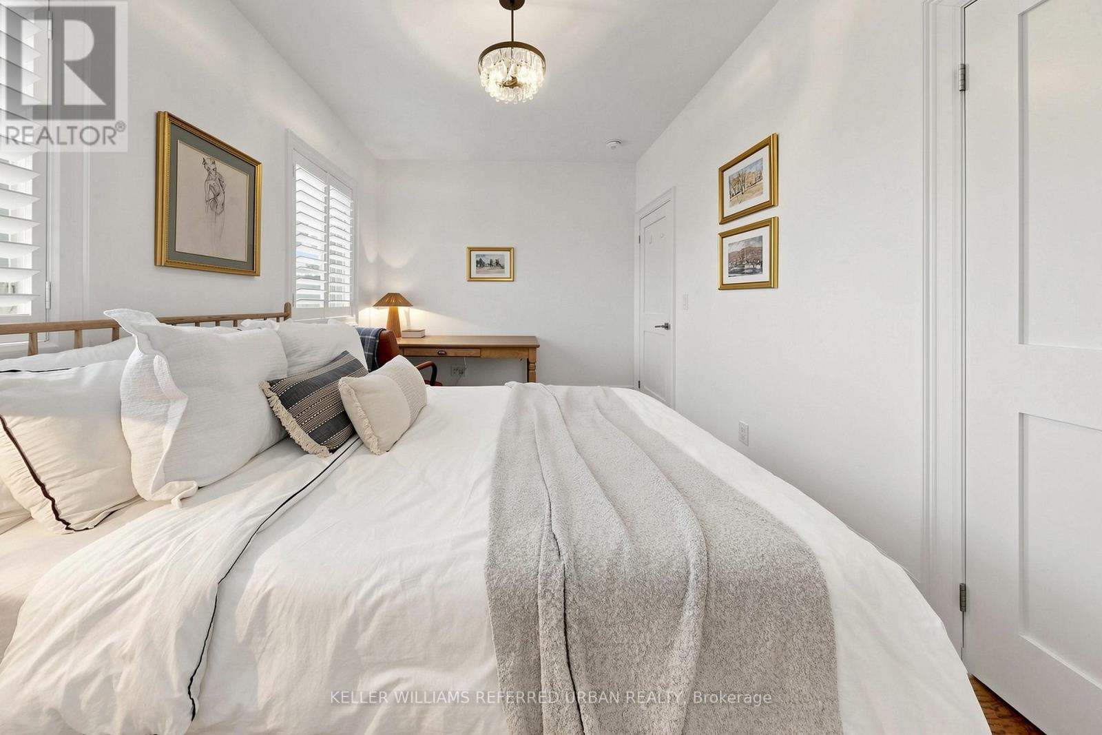 150 Rhodes Avenue, Toronto, Ontario  M4L 3A1 - Photo 20 - E13059478