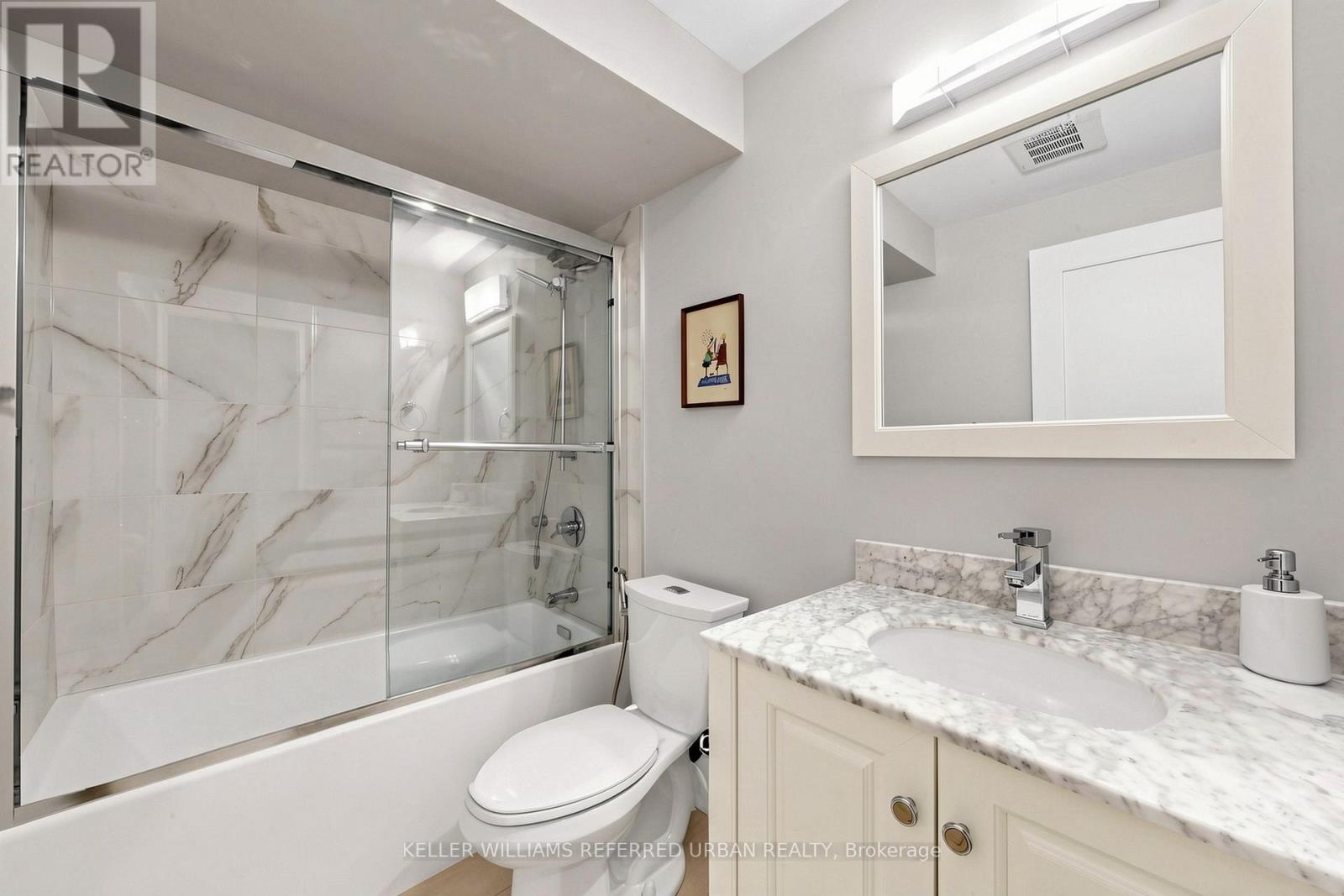 150 Rhodes Avenue, Toronto, Ontario  M4L 3A1 - Photo 29 - E13059478