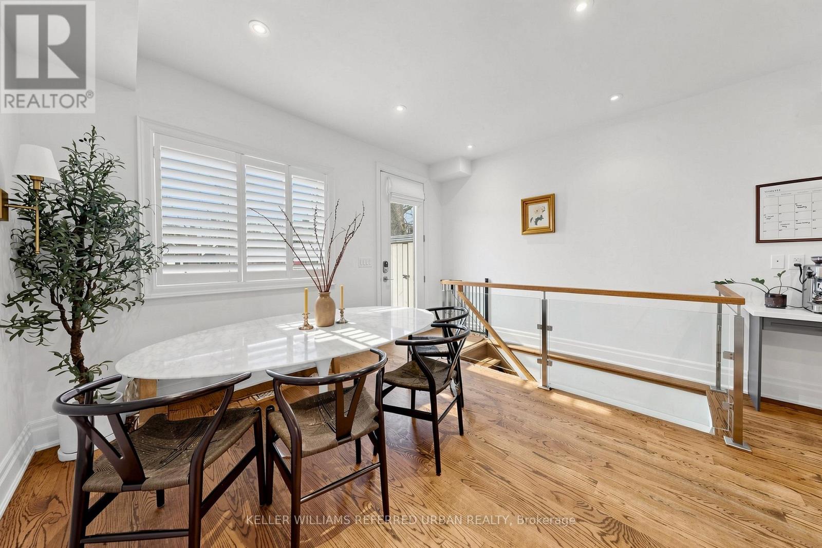 150 Rhodes Avenue, Toronto, Ontario  M4L 3A1 - Photo 5 - E13059478