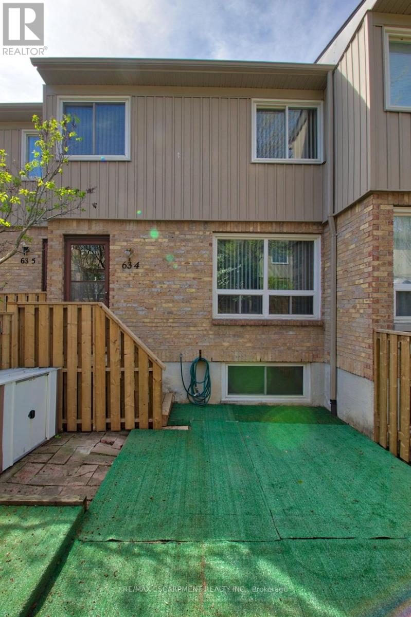4 - 63 Fonthill Road, Hamilton, Ontario  L9C 6T1 - Photo 24 - X13093732