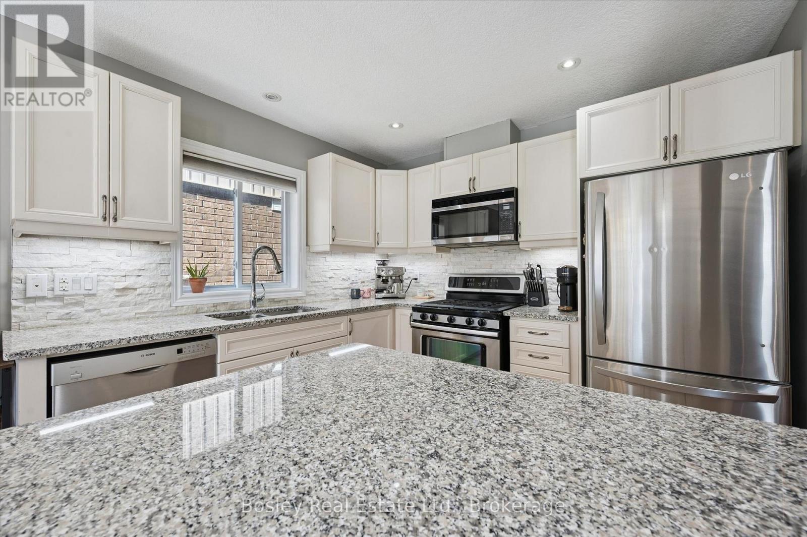 43 Captain Mccallum Drive, Wilmot, Ontario  N3A 0B6 - Photo 12 - X13093820