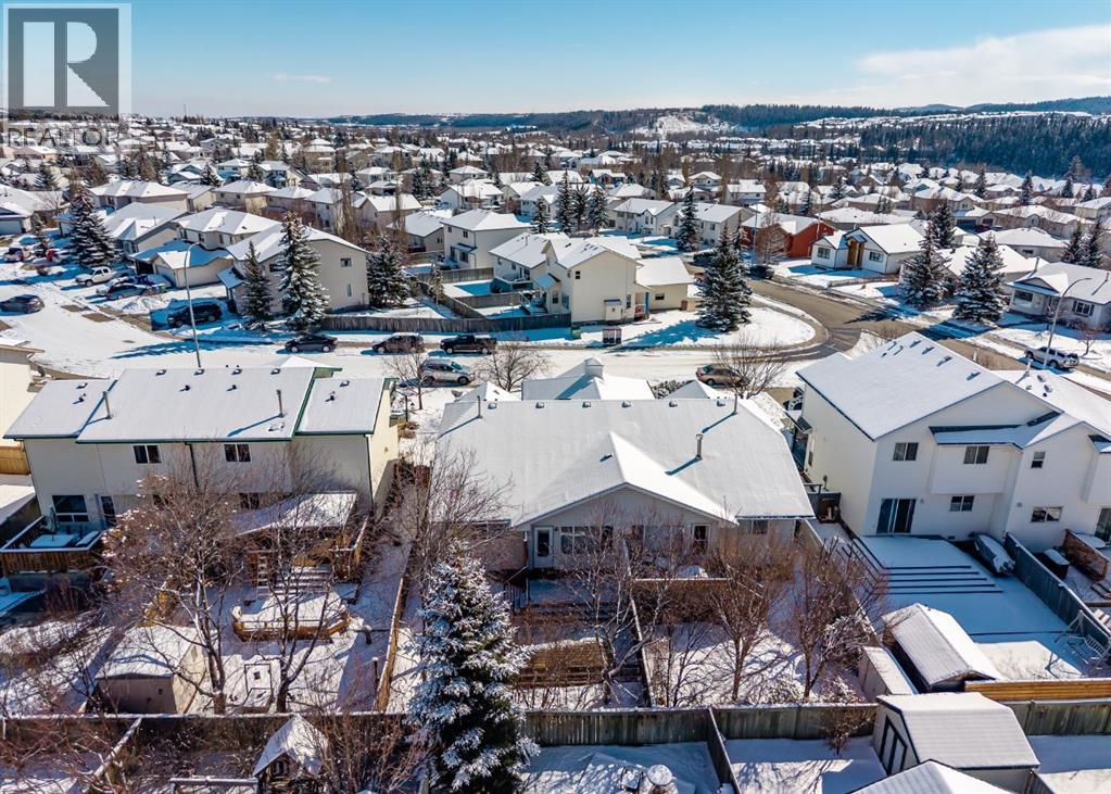 108 Quigley Close, Cochrane, Alberta  T4C 1S4 - Photo 39 - A2292444