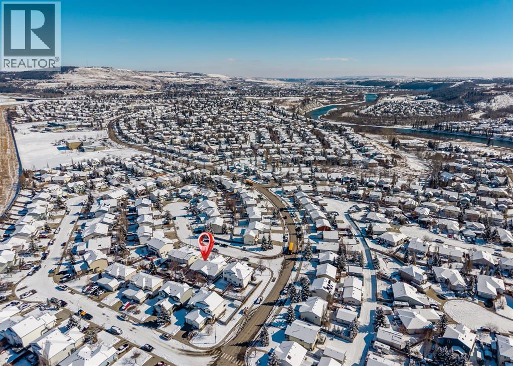 108 Quigley Close, Cochrane, Alberta  T4C 1S4 - Photo 41 - A2292444