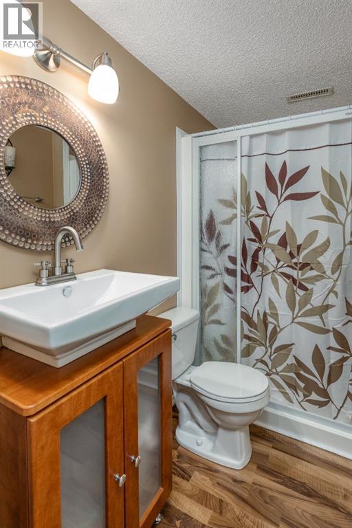 108 Quigley Close, Cochrane, Alberta  T4C 1S4 - Photo 20 - A2292444