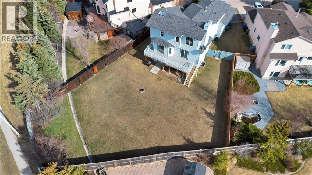 215 Hawktree Circle Nw, Calgary, Alberta  T3G 2Y6 - Photo 46 - A2305784