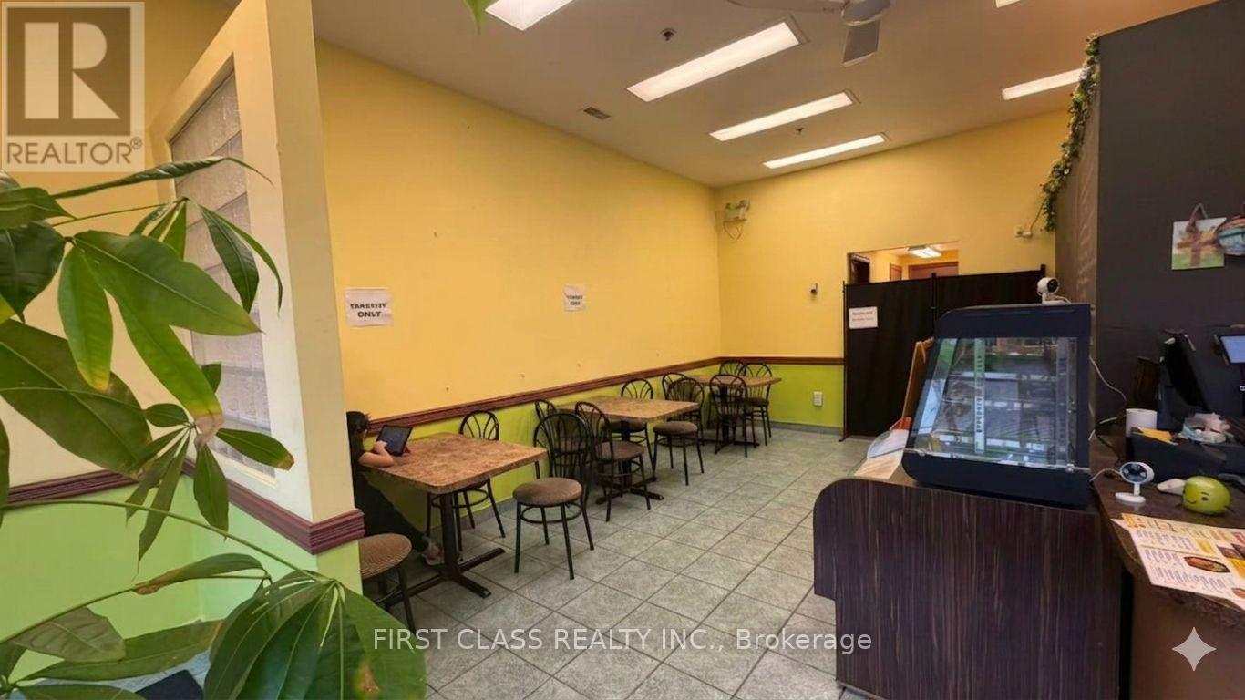 33 - 665 Millway Avenue, Vaughan (Concord), Ontario  L4K 3T8 - Photo 2 - N13093812