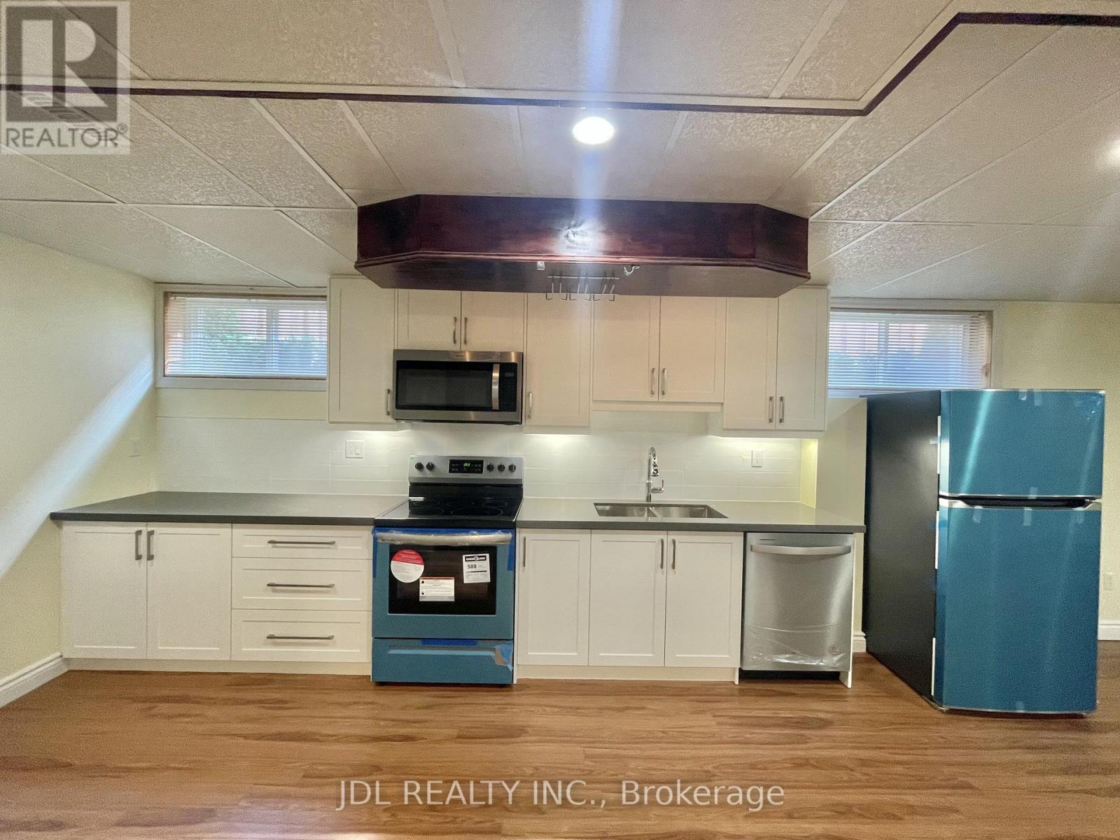 Basement - 241 Emms Drive, Barrie, Ontario  L4N 0L5 - Photo 5 - S13093776