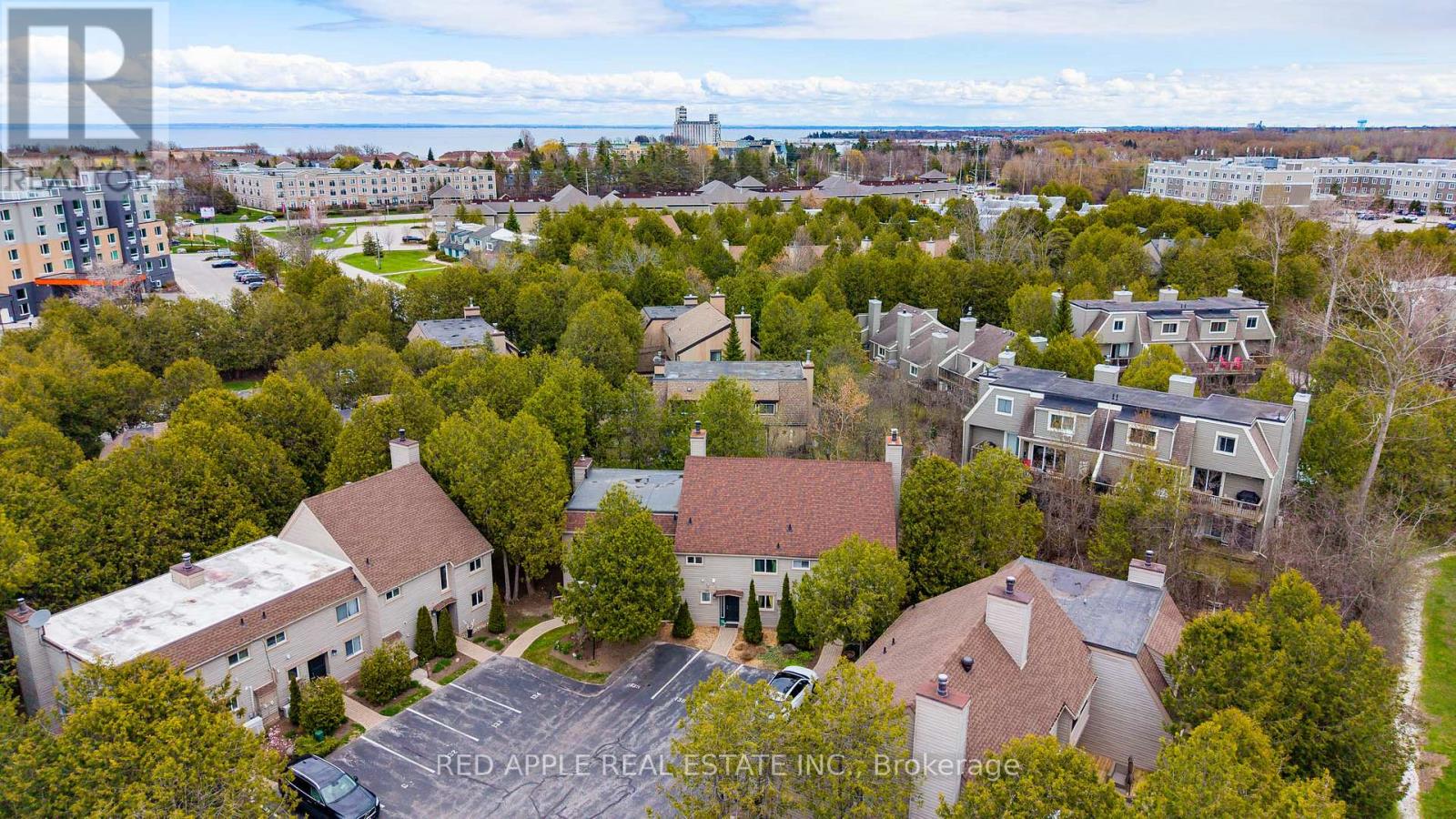135 Escarpment Crescent, Collingwood, Ontario  L9Y 5B4 - Photo 2 - S13093828
