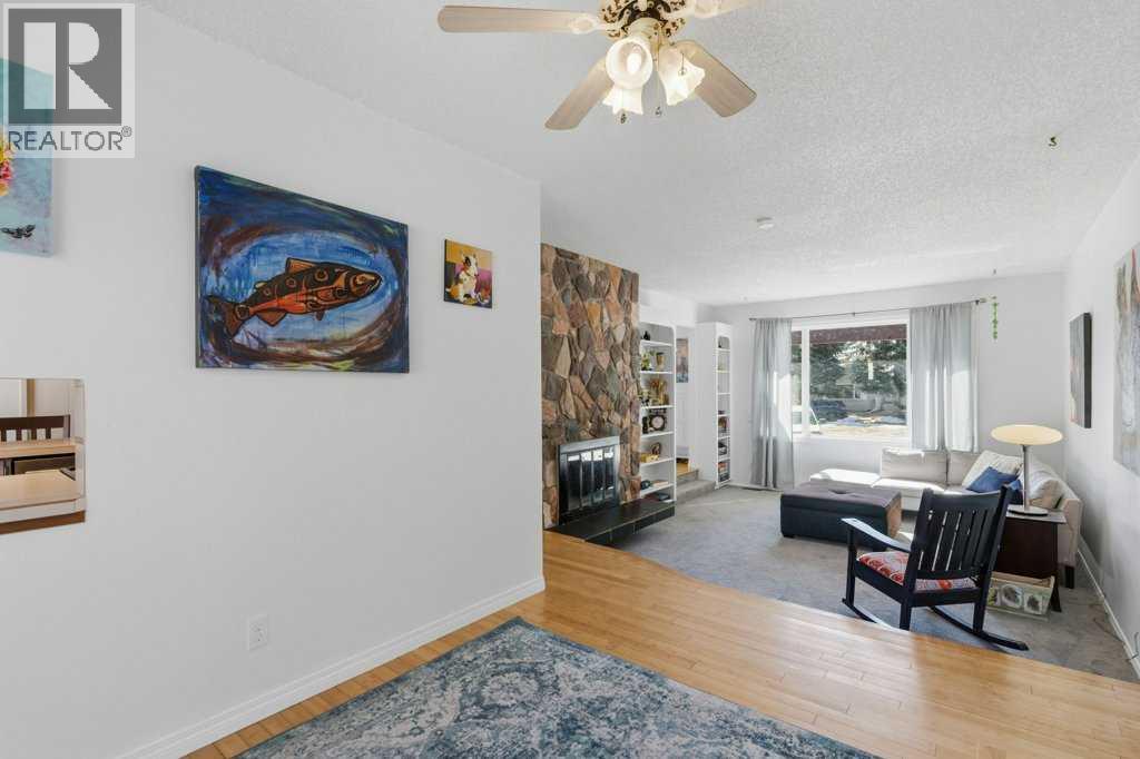 536 Woodhill Place SW, Calgary, Alberta  T2W 3L5 - Photo 9 - A2299102