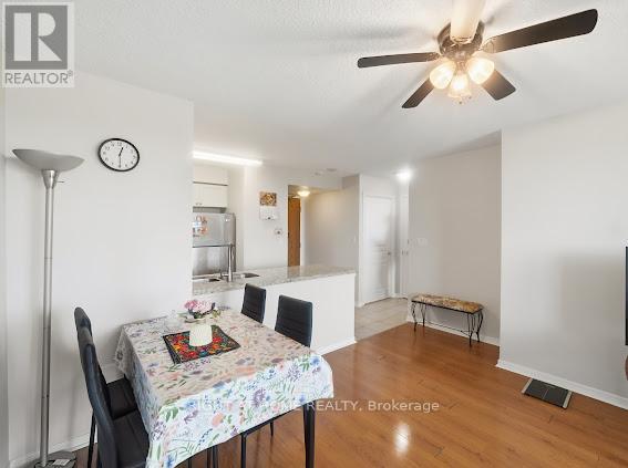 607 - 4879 Kimbermount Avenue, Mississauga (Central Erin Mills), Ontario  L5B 0H8 - Photo 10 - W13093764