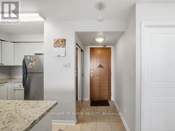 607 - 4879 Kimbermount Avenue, Mississauga (Central Erin Mills), Ontario  L5B 0H8 - Photo 3 - W13093764