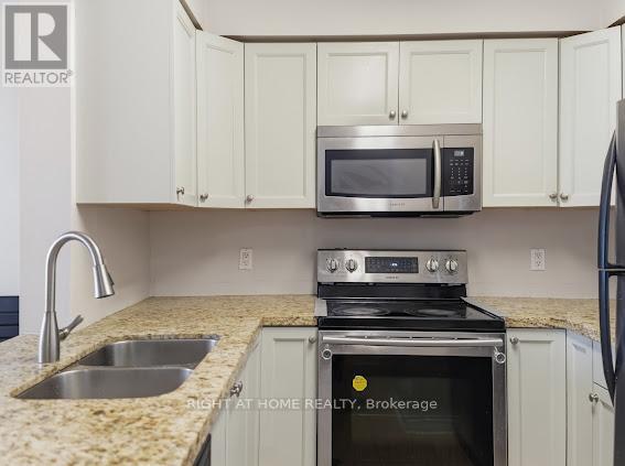 607 - 4879 Kimbermount Avenue, Mississauga (Central Erin Mills), Ontario  L5B 0H8 - Photo 8 - W13093764