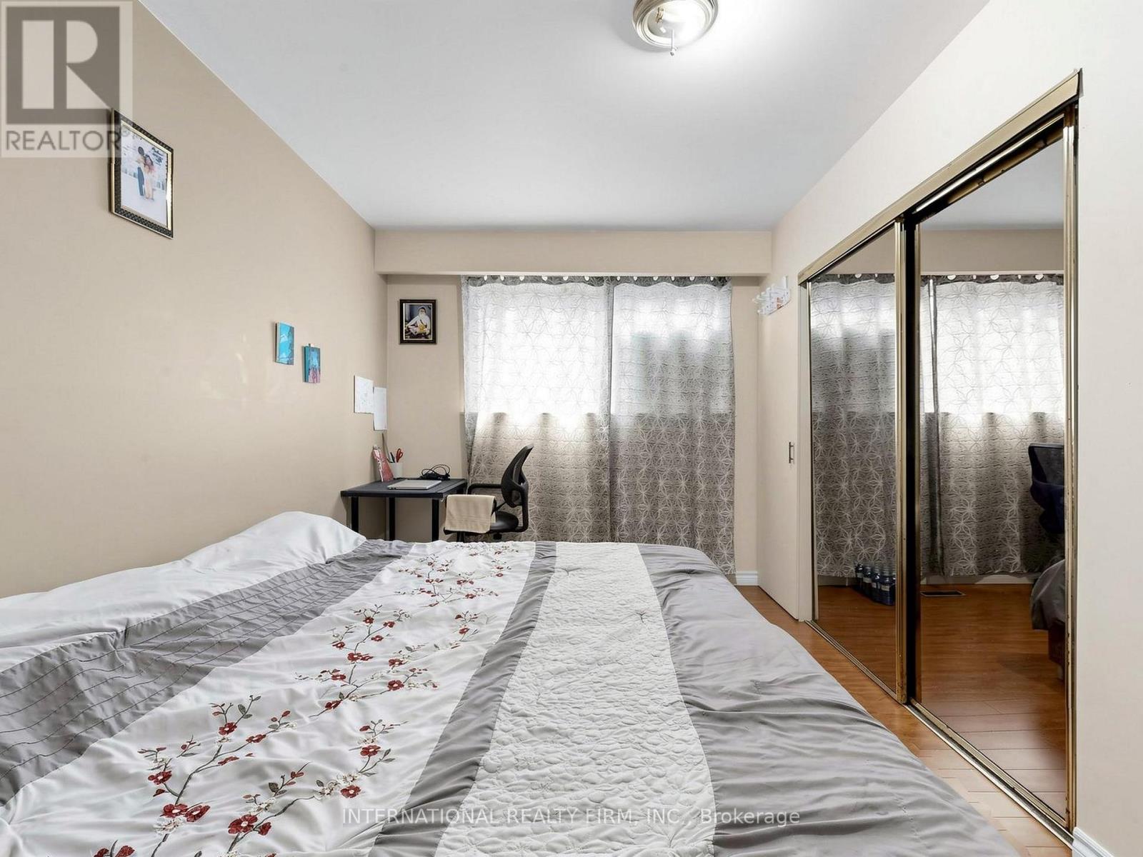 33 Danesbury Crescent, Brampton, Ontario  L6T 1T2 - Photo 23 - W13093766