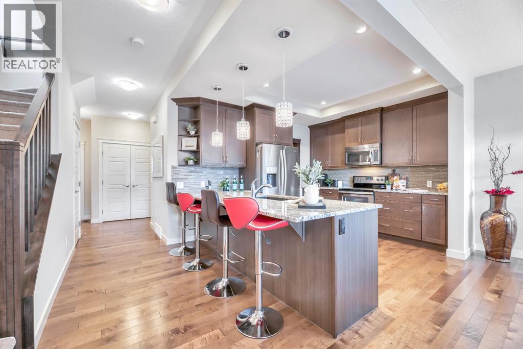 173 Redstone Common Ne, Calgary, Alberta  T3N 0P6 - Photo 1 - A2301106