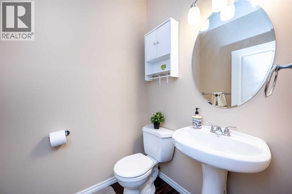 57 Skyview Point Common Ne, Calgary, Alberta  T3N 0H1 - Photo 19 - A2307761