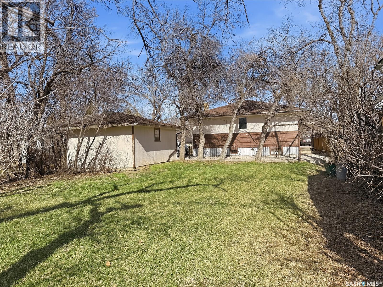316 Dennis Street, Herbert, Saskatchewan  S0H 2A0 - Photo 30 - SK034798