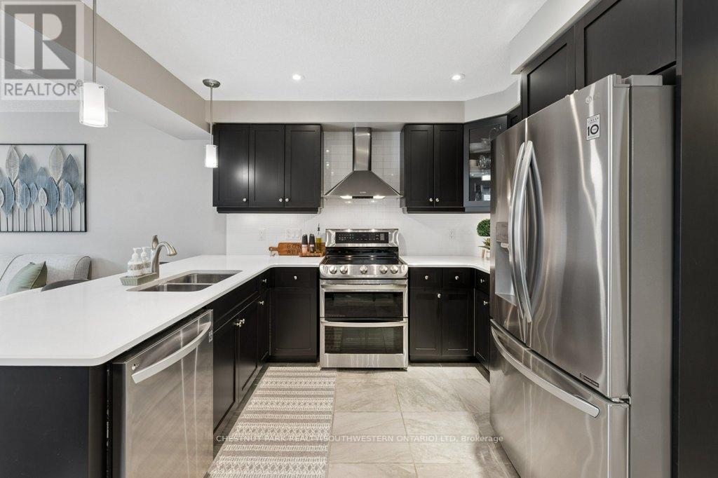 23 Valleybrook Drive, Kitchener, Ontario  N2A 0J9 - Photo 10 - X13093758