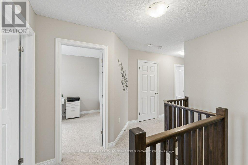 23 Valleybrook Drive, Kitchener, Ontario  N2A 0J9 - Photo 20 - X13093758