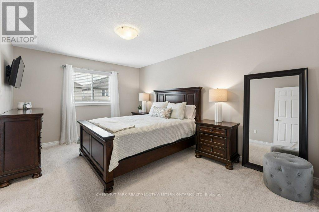 23 Valleybrook Drive, Kitchener, Ontario  N2A 0J9 - Photo 22 - X13093758