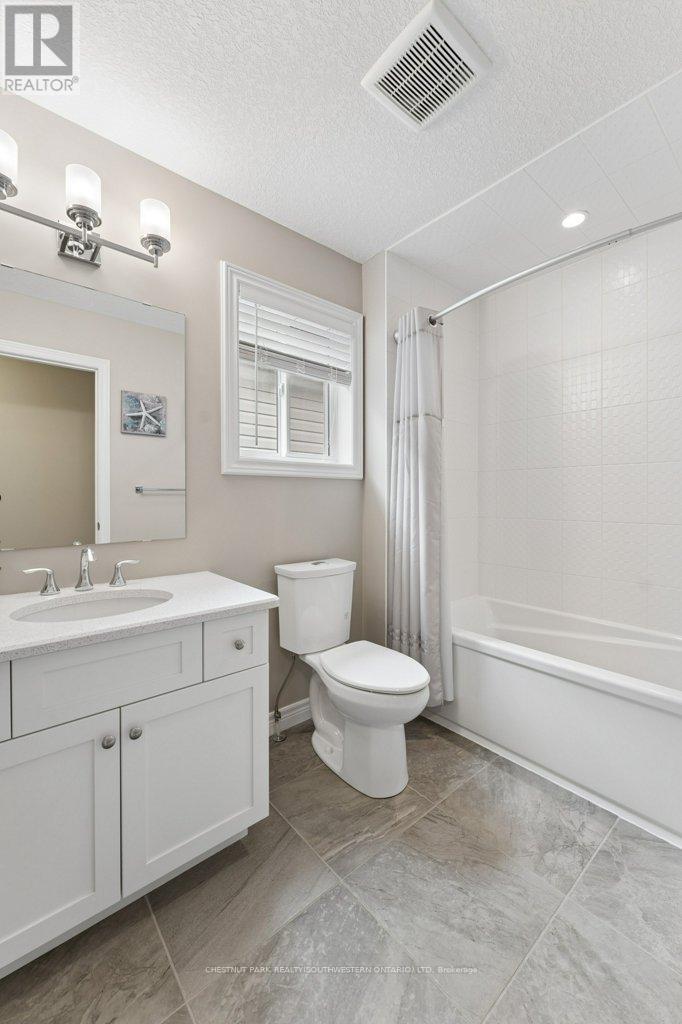 23 Valleybrook Drive, Kitchener, Ontario  N2A 0J9 - Photo 28 - X13093758