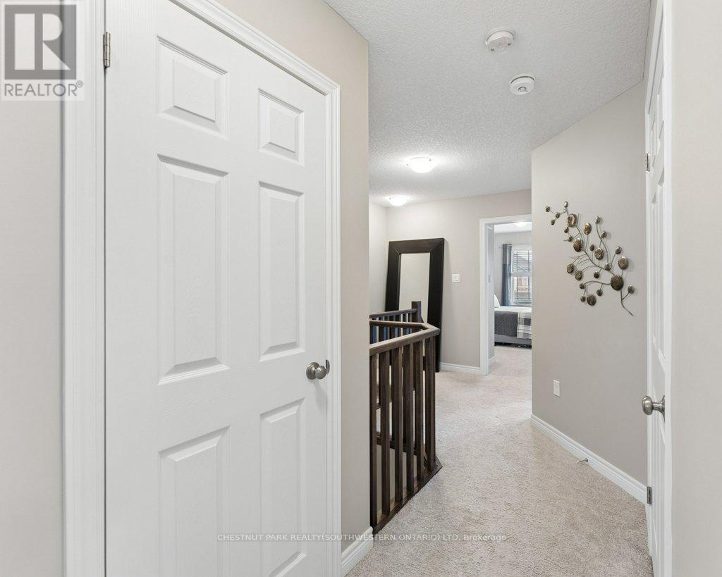 23 Valleybrook Drive, Kitchener, Ontario  N2A 0J9 - Photo 31 - X13093758