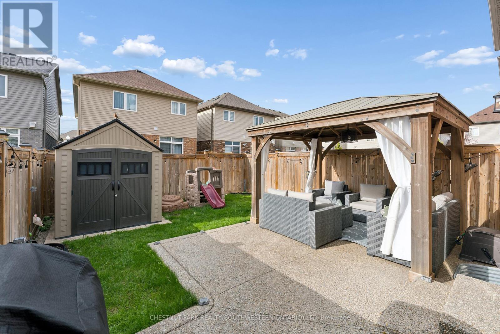 23 Valleybrook Drive, Kitchener, Ontario  N2A 0J9 - Photo 39 - X13093758