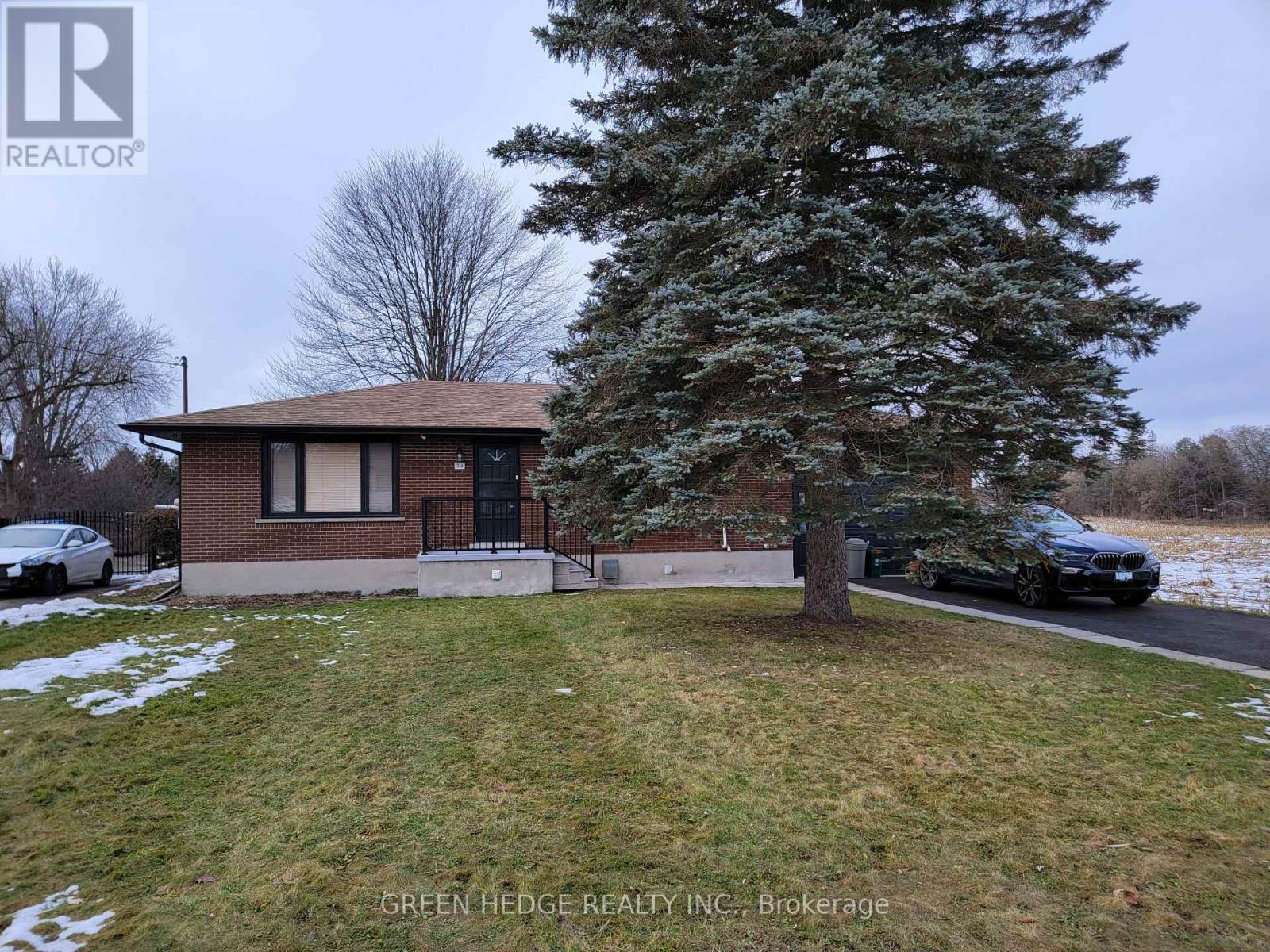 34 STANLEY AVENUE, Kitchener, Ontario