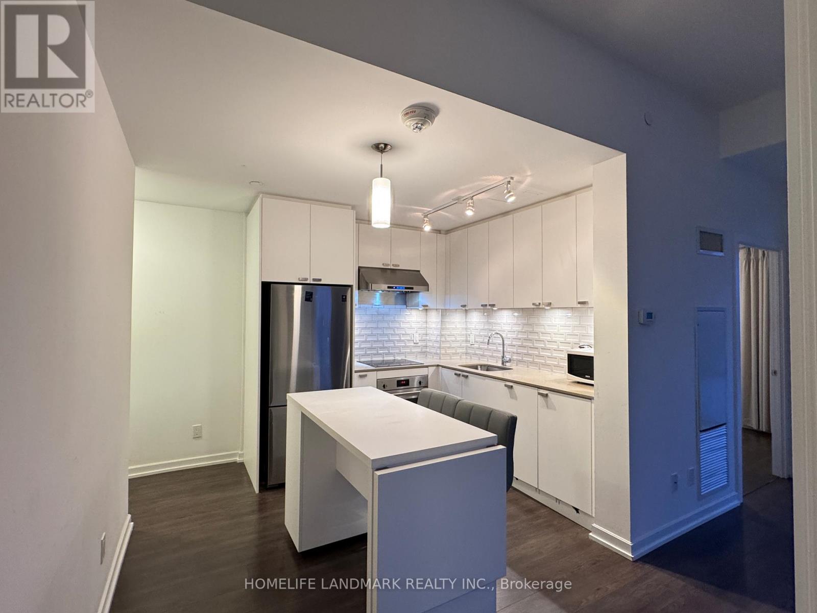 303 - 56 Forest Manor Road, Toronto, Ontario  M2J 0E5 - Photo 11 - C12831574