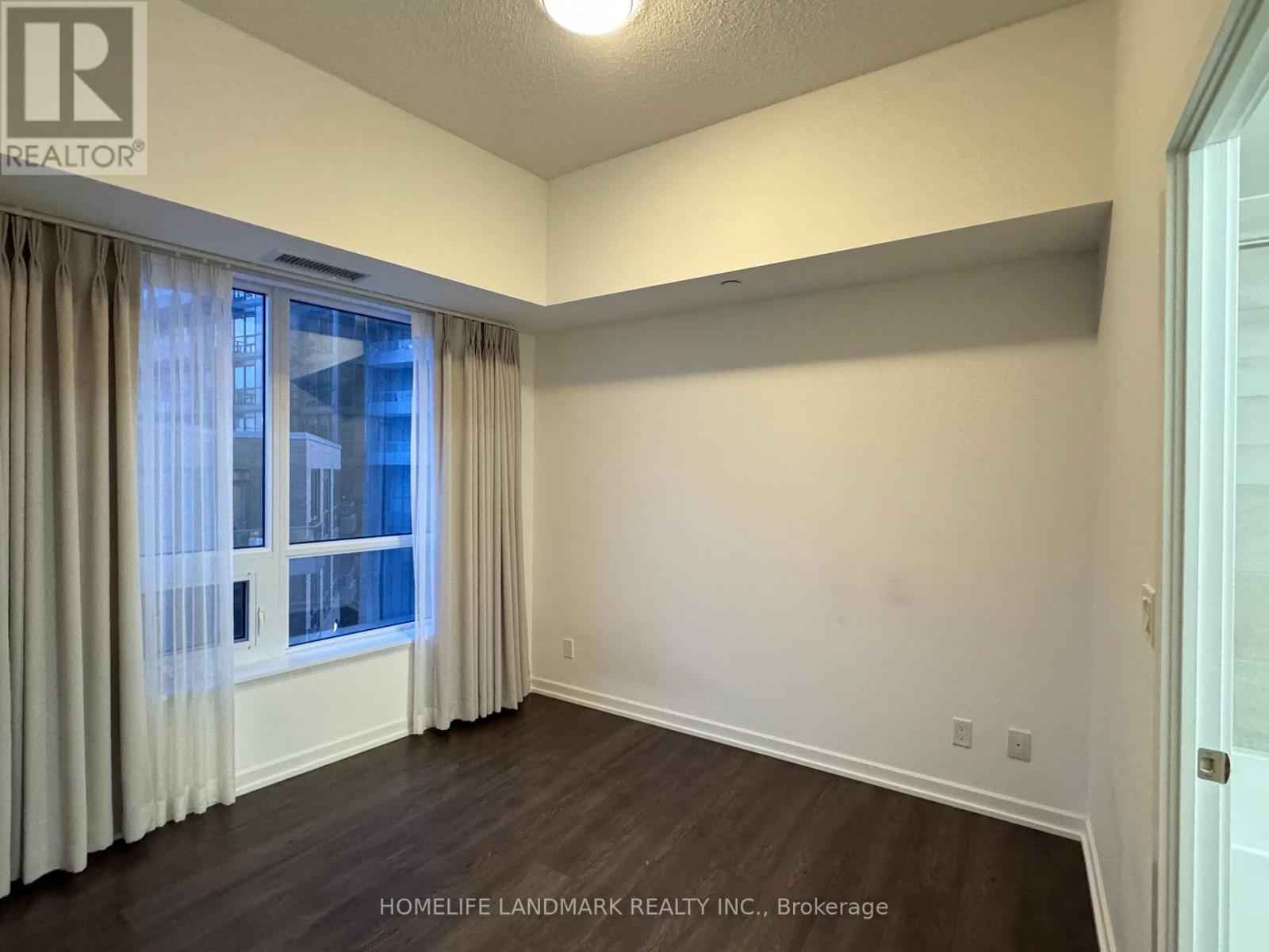 303 - 56 Forest Manor Road, Toronto, Ontario  M2J 0E5 - Photo 14 - C12831574