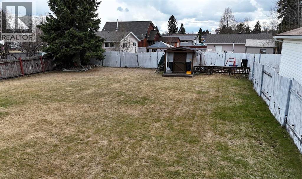 1206 50 Street, Edson, Alberta  T7E 1G2 - Photo 11 - A2308869