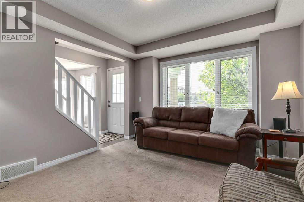 2 Windstone Lane SW, Airdrie, Alberta  T4B 0N7 - Photo 11 - A2303488