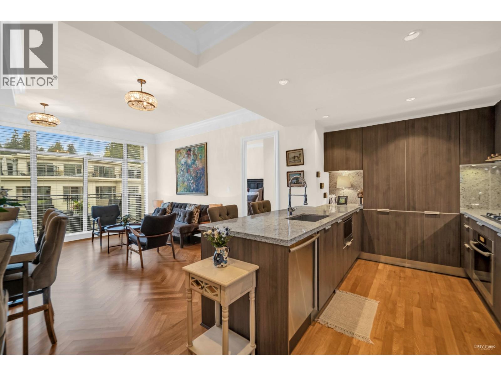 403 568 Waters Edge Crescent, West Vancouver, British Columbia  V7T 0A2 - Photo 6 - R3120678