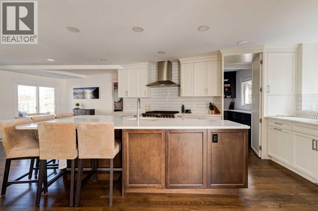 34 Christie Estate Gardens SW, Calgary, Alberta  T3H 2R4 - Photo 6 - A2303791
