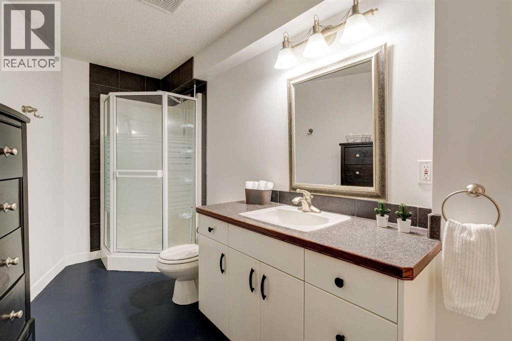 34 Christie Estate Gardens SW, Calgary, Alberta  T3H 2R4 - Photo 40 - A2303791