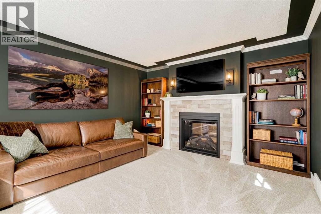34 Christie Estate Gardens SW, Calgary, Alberta  T3H 2R4 - Photo 3 - A2303791