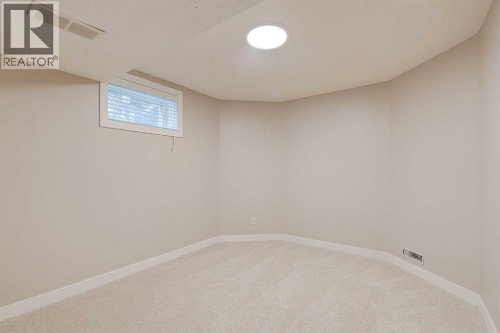 34 Christie Estate Gardens SW, Calgary, Alberta  T3H 2R4 - Photo 41 - A2303791