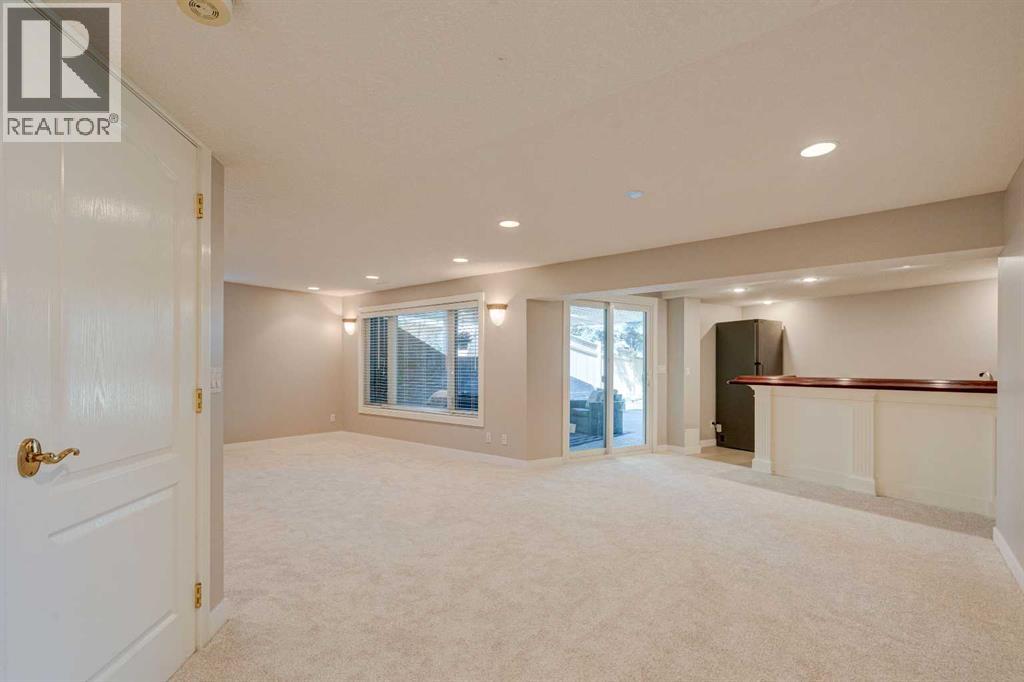 34 Christie Estate Gardens SW, Calgary, Alberta  T3H 2R4 - Photo 35 - A2303791