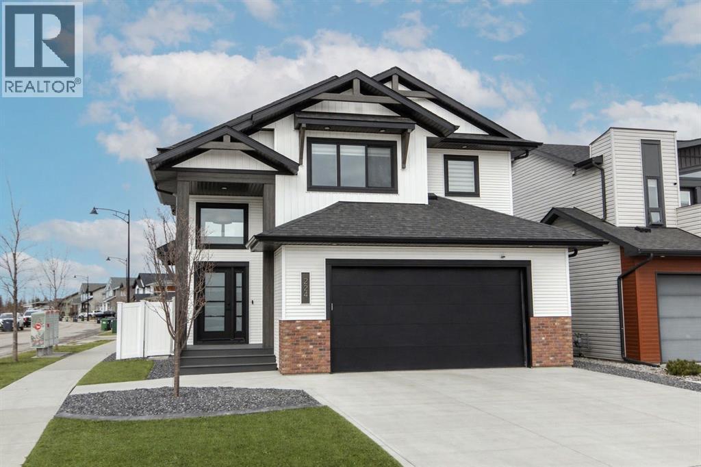 224 Emerald Drive, Red Deer, Alberta  T4P 3E2 - Photo 1 - A2298375
