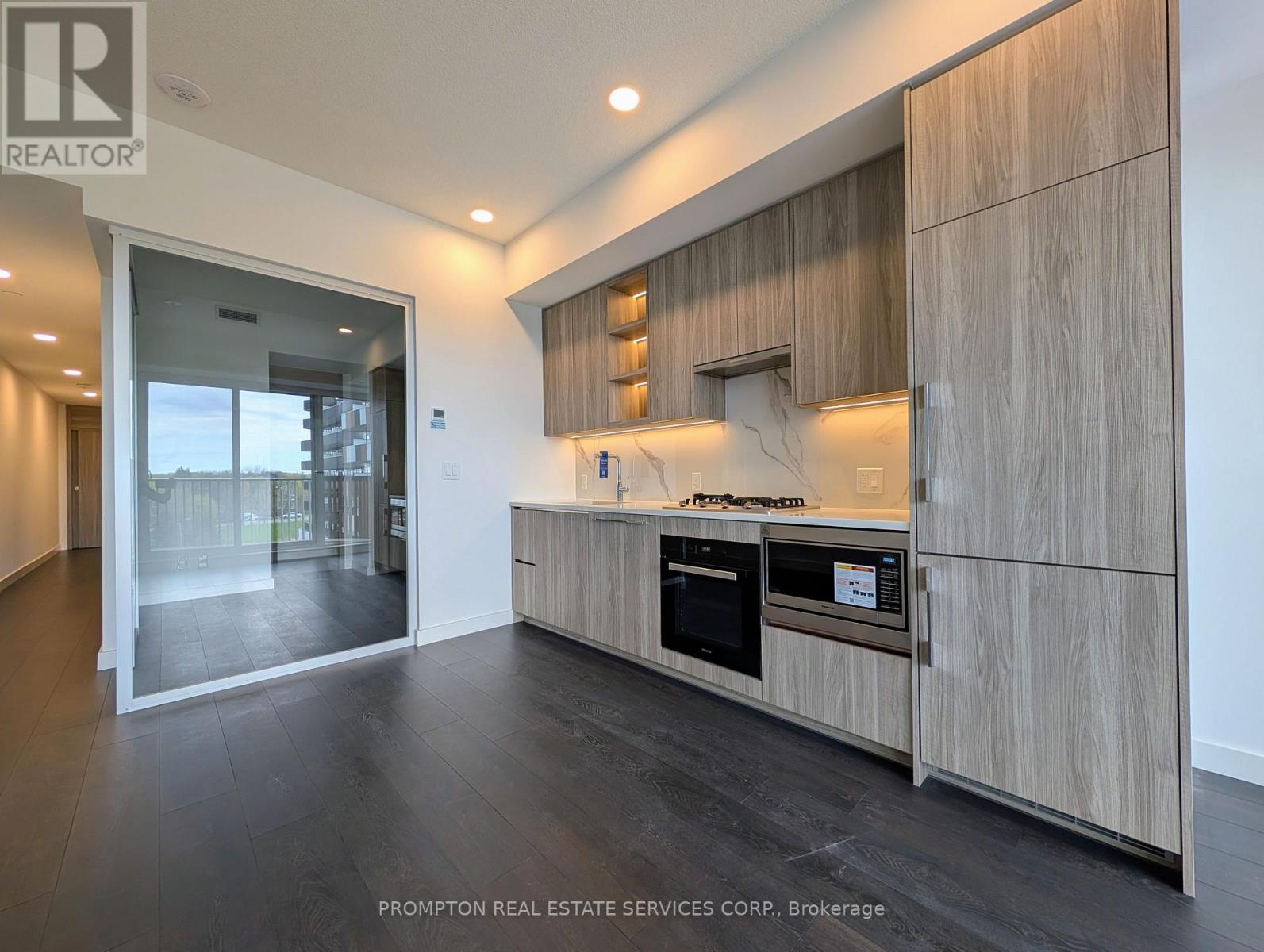 549 - 18 Esther Shiner Boulevard, Toronto, Ontario  M2K 0J6 - Photo 4 - C13093852