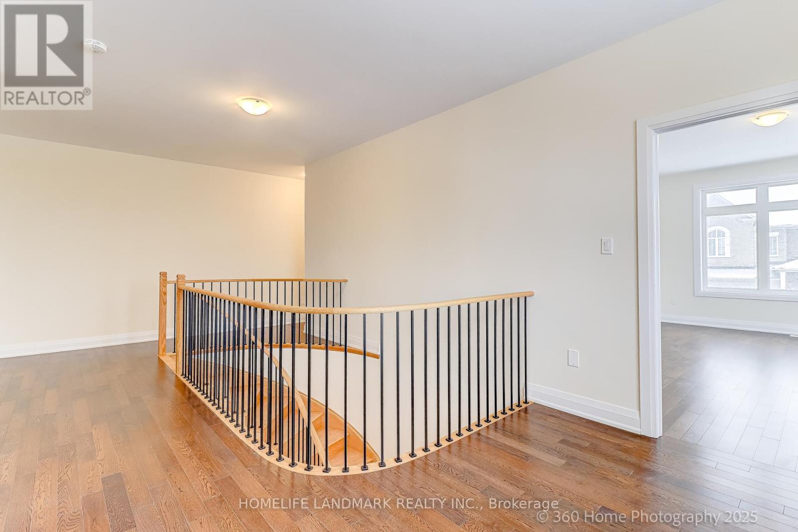8 Mapleton Street, Richmond Hill, Ontario  L4E 1N1 - Photo 17 - N13093844