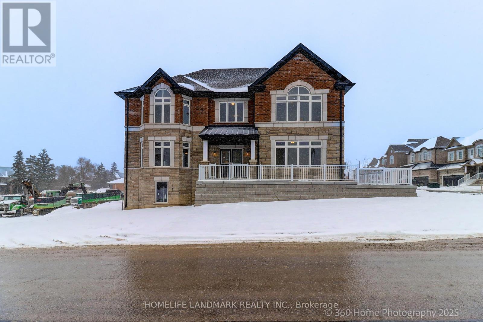8 Mapleton Street, Richmond Hill, Ontario  L4E 1N1 - Photo 2 - N13093844
