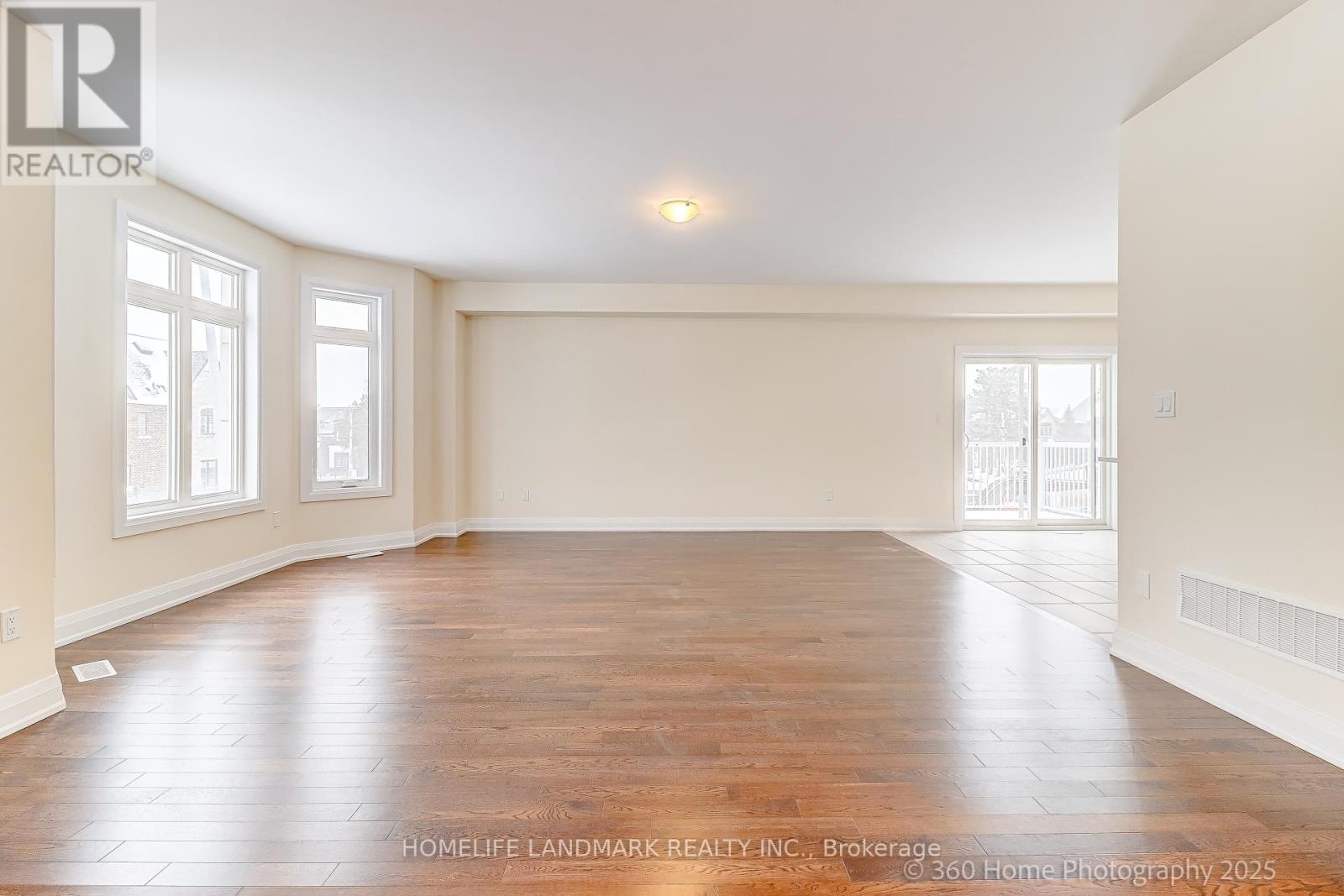 8 Mapleton Street, Richmond Hill, Ontario  L4E 1N1 - Photo 24 - N13093844