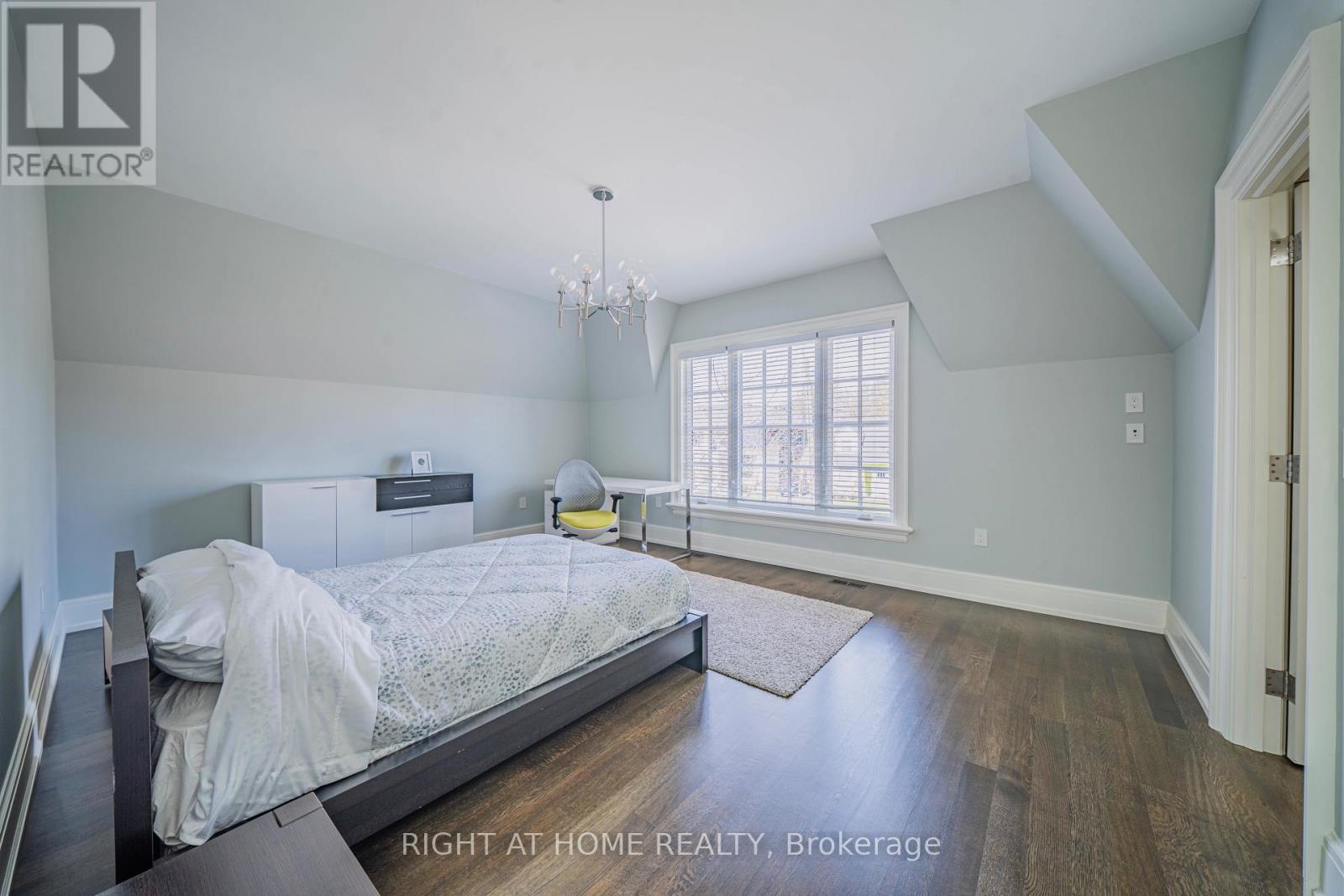 2 Finchley Road, Toronto, Ontario  M9A 2X3 - Photo 29 - W13093840