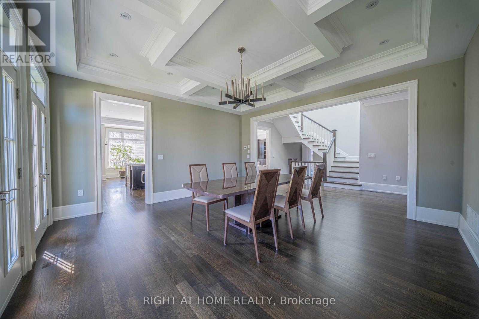 2 Finchley Road, Toronto, Ontario  M9A 2X3 - Photo 7 - W13093840