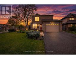 569 VANIER DRIVE, Milton, Ontario