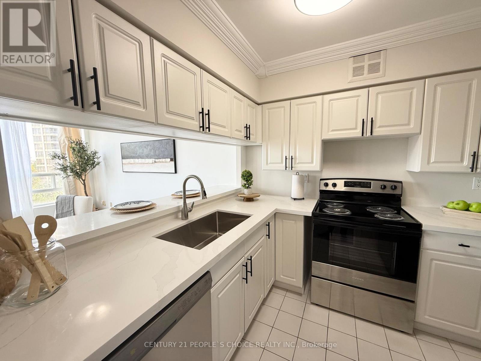 602 - 50 Kingsbridge Garden Circle, Mississauga, Ontario  L5R 1Y2 - Photo 6 - W13092742