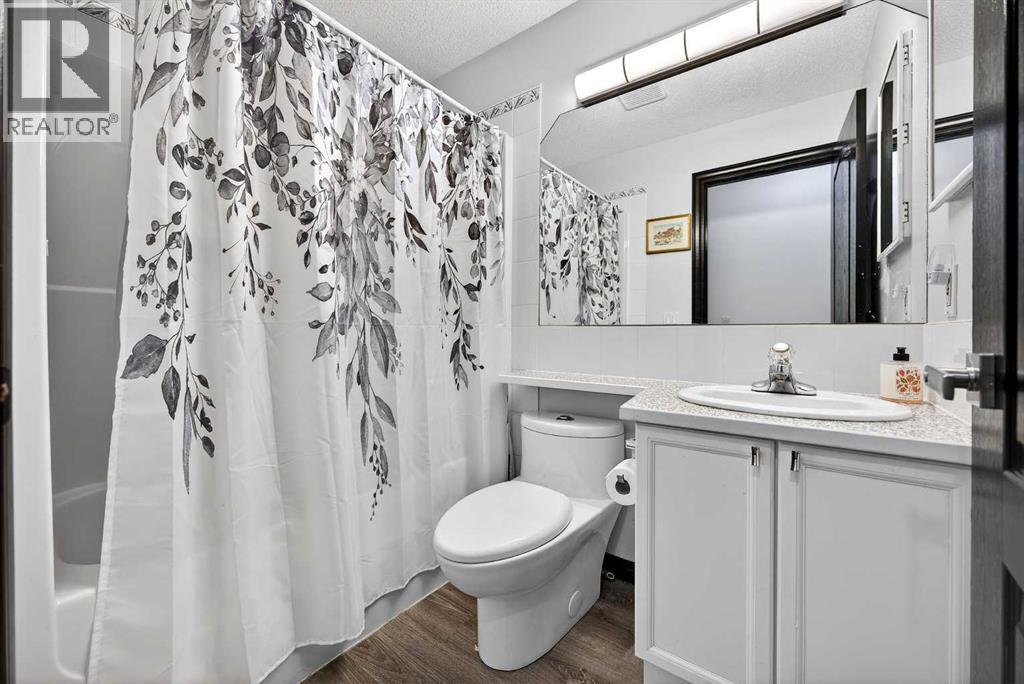1503 Thorburn Drive Se, Airdrie, Alberta  T4A 2C6 - Photo 15 - A2301078