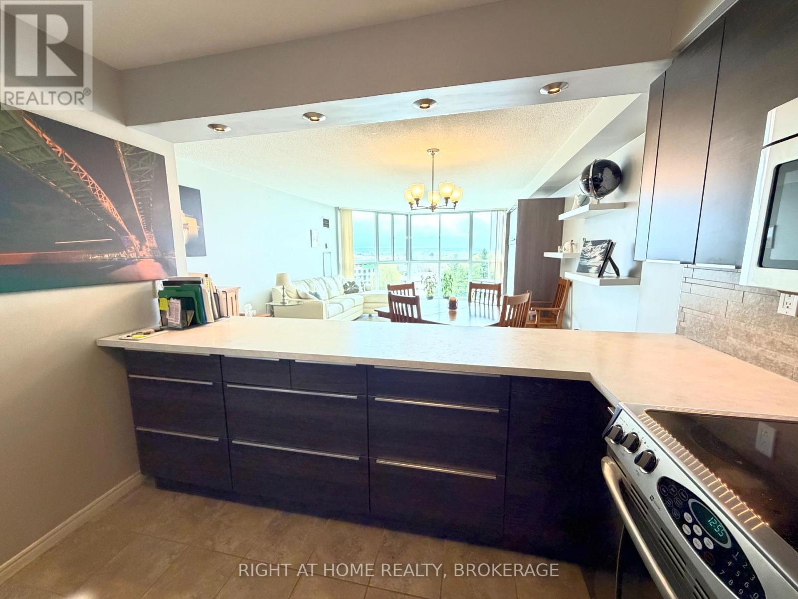 801 - 162 Martindale Road, St. Catharines, Ontario  L2S 3S4 - Photo 11 - X13017152