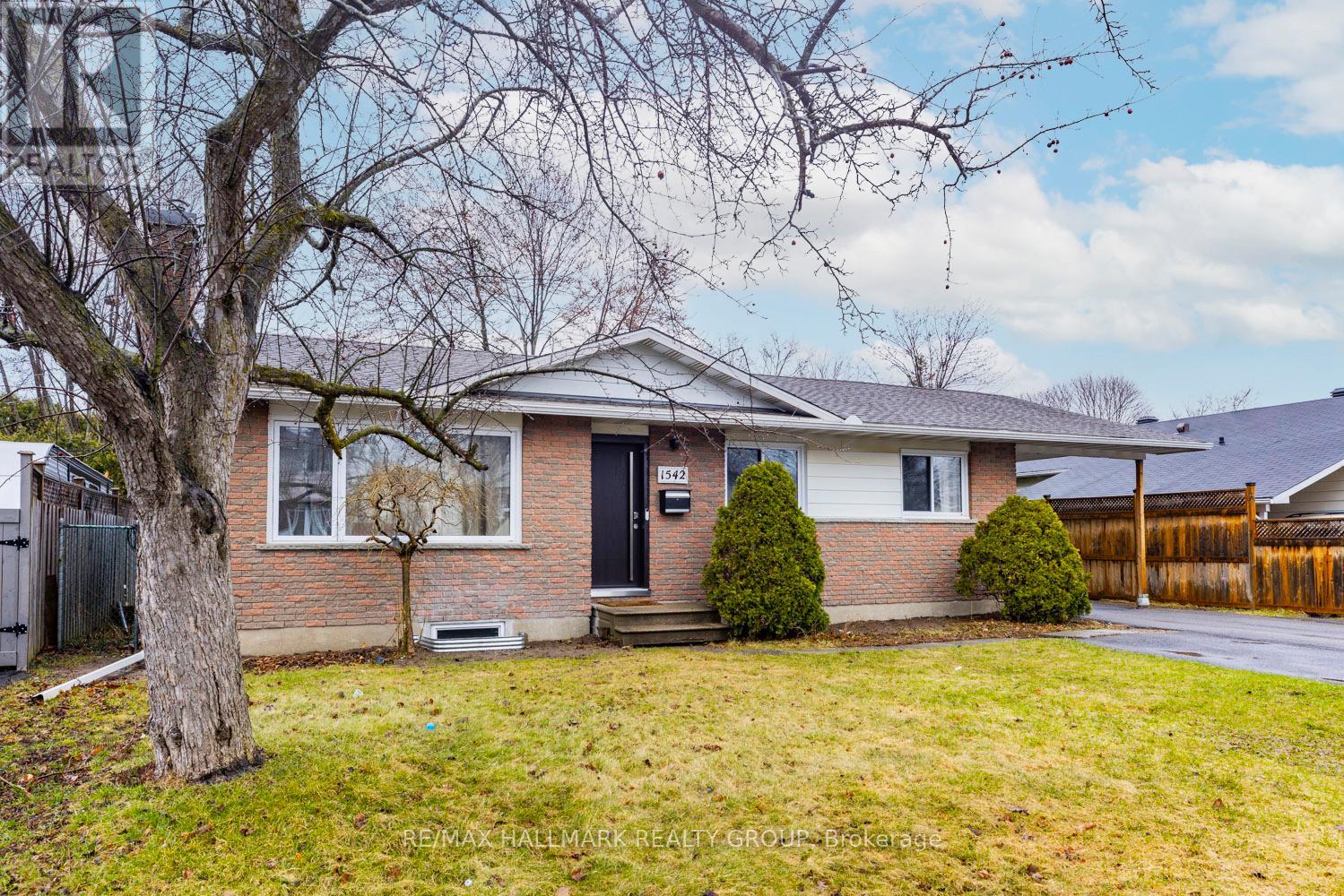 1542 ST. GEORGES STREET, Ottawa, Ontario