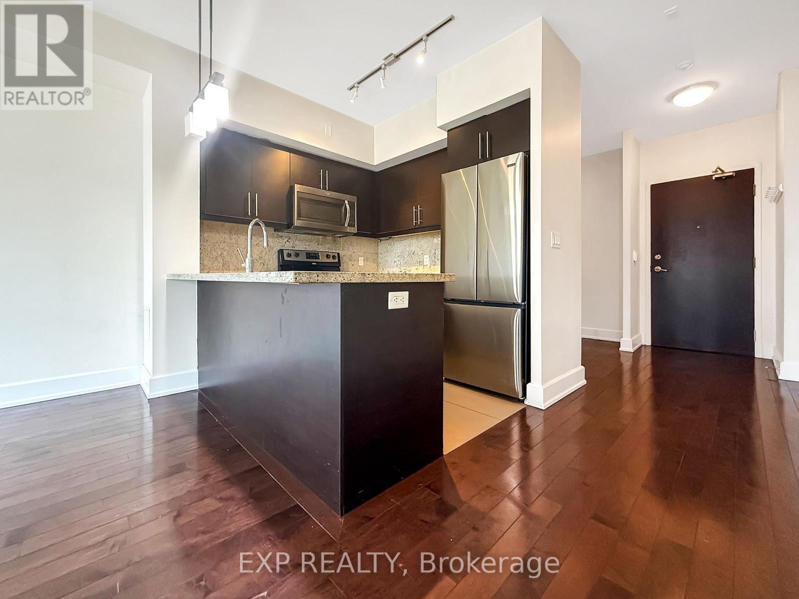 612 - 676 SHEPPARD AVENUE E, Toronto, Ontario